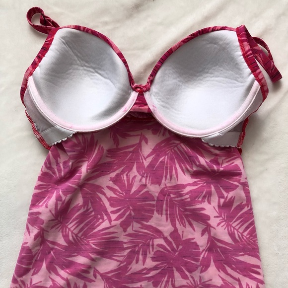 Tropical Print Bathing Suit Top - Picture 3 of 9